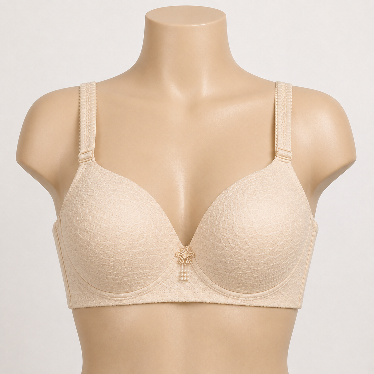 Luna Classic Cream Padded Bra – Elegant Everyday Support